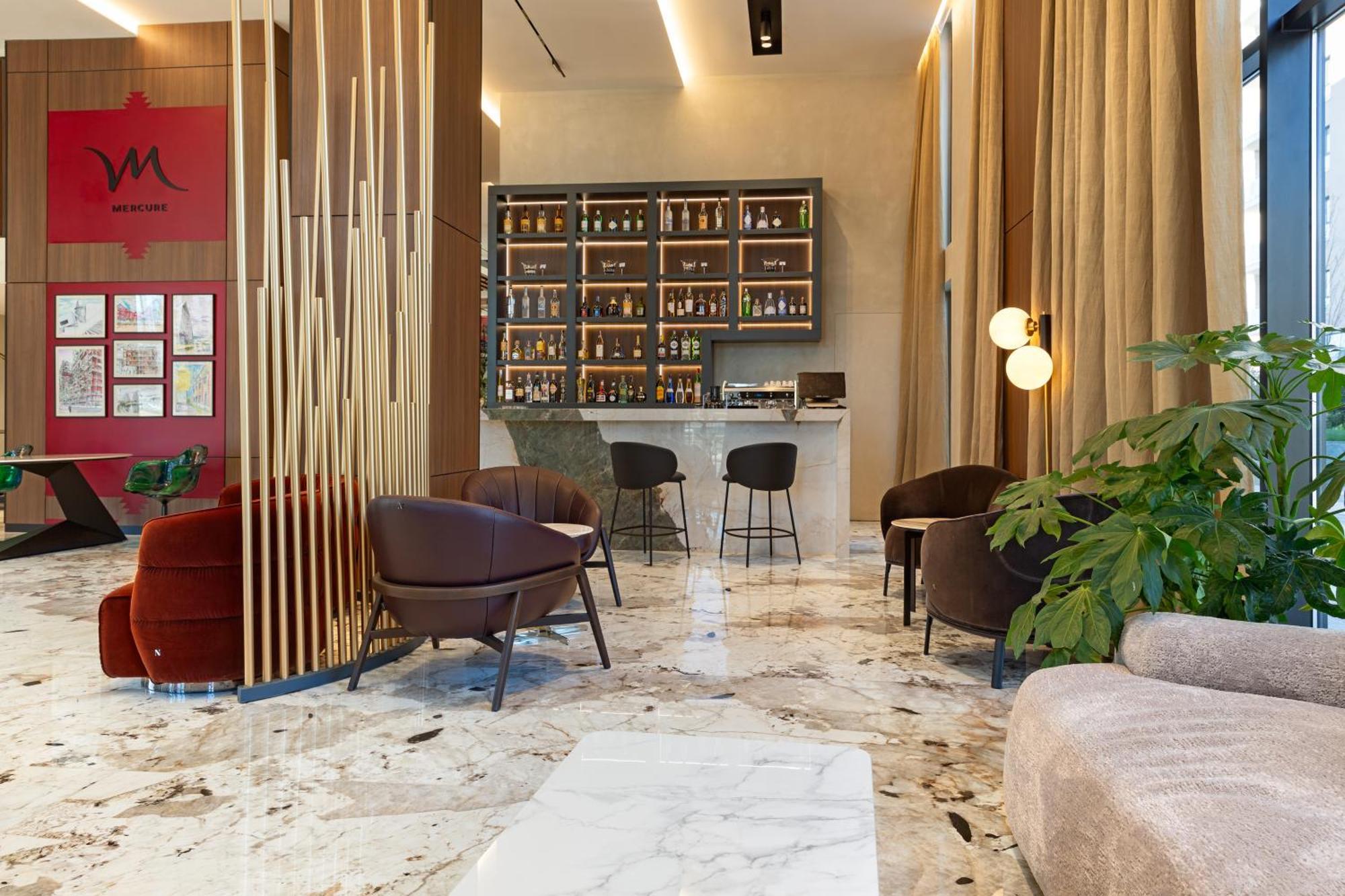 Mercure Tirana Esterno foto