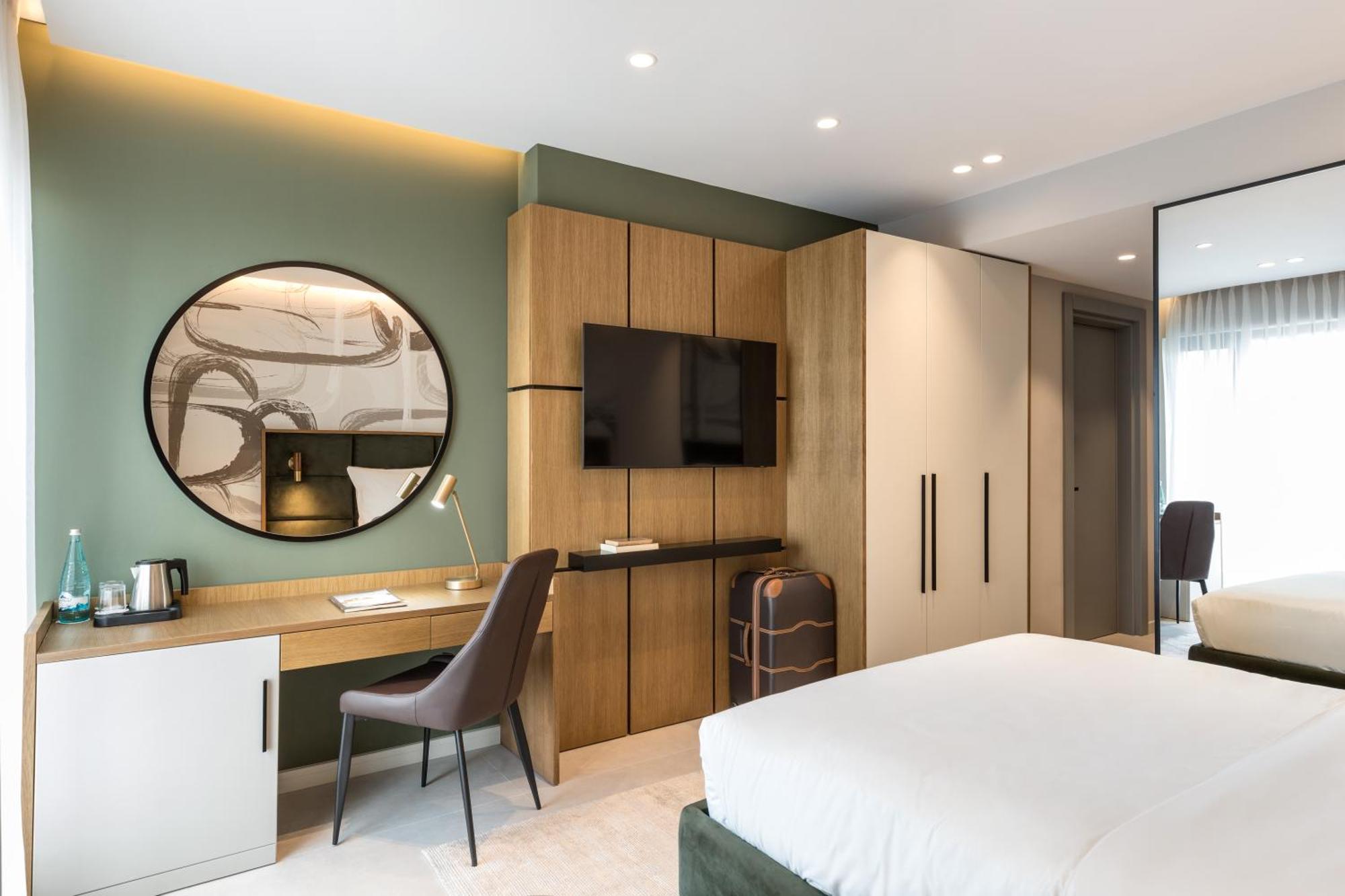 Mercure Tirana Esterno foto