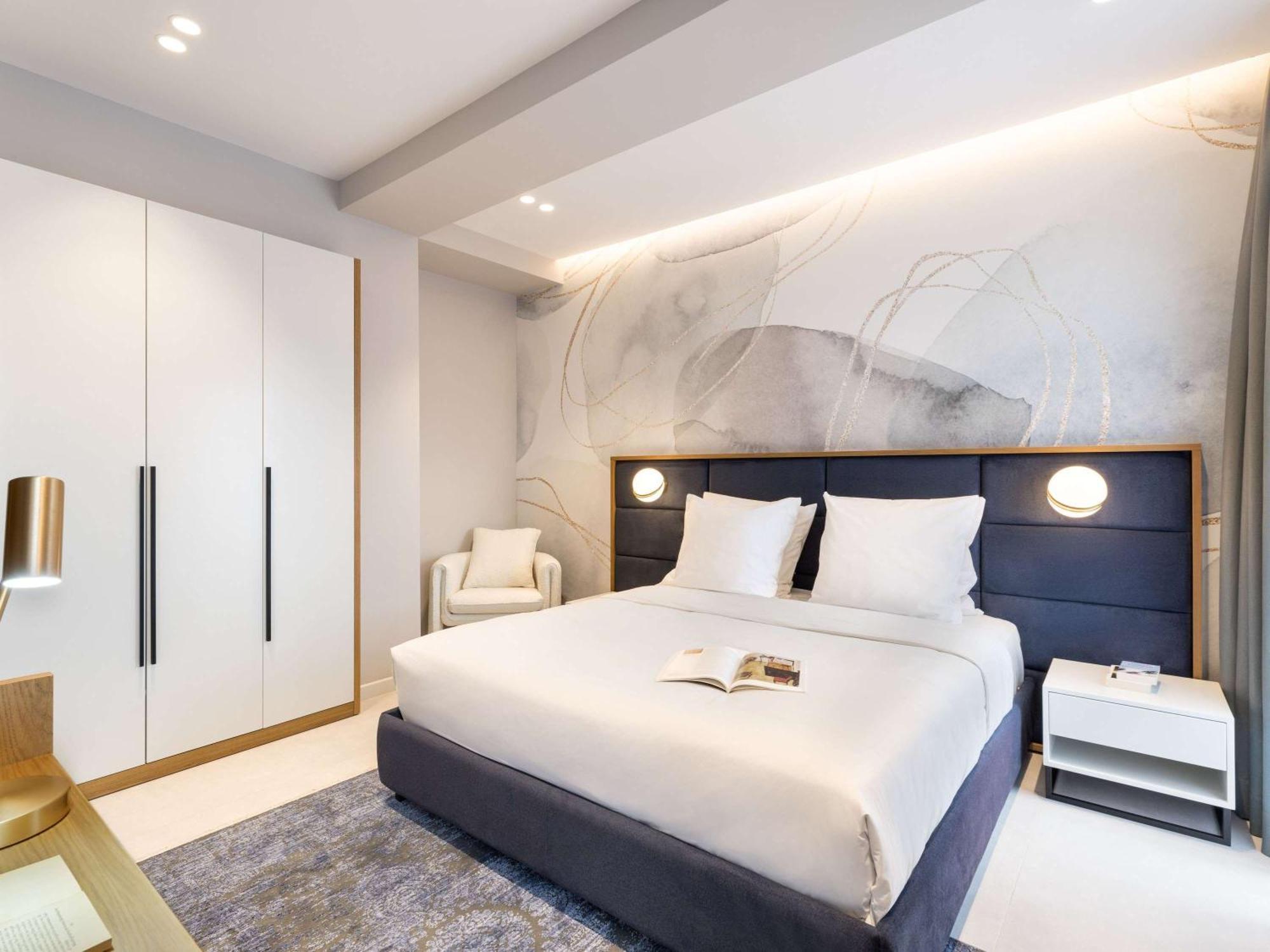 Mercure Tirana Esterno foto
