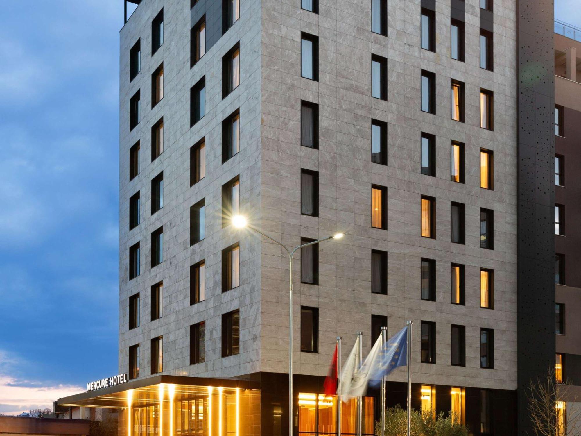 Mercure Tirana Esterno foto