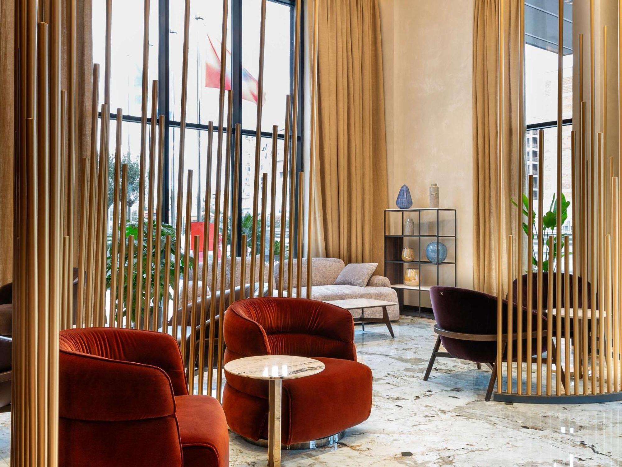 Mercure Tirana Esterno foto